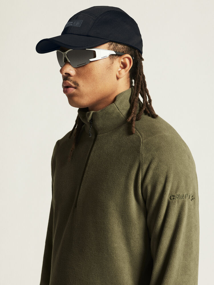 1915246-664000_CORE-Explore-Fleece-Midlayer-M_closeup5