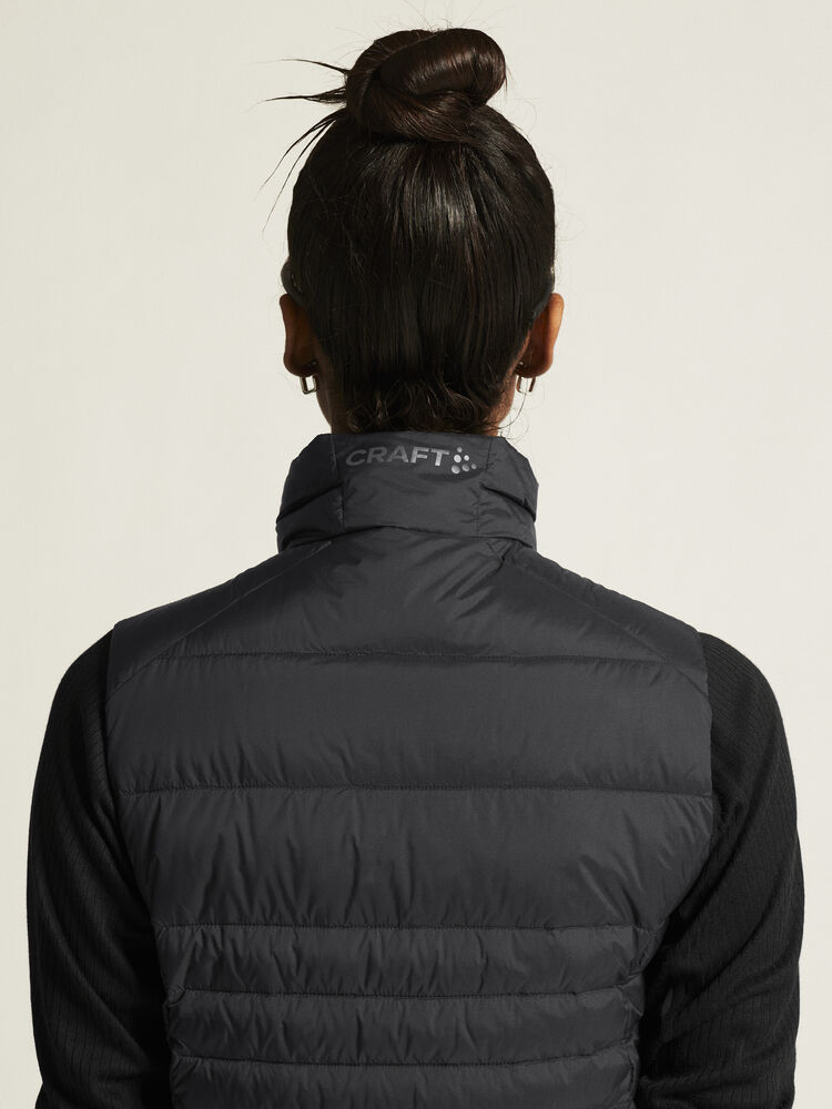 1915255-999000_ADV-Explore-Lt-Down-Vest-W_closeup7