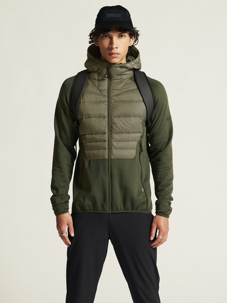 1915256-664000_ADV-Explore-Lt-Down-Hybrid-Jkt-M_closeup4