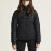 1915261-999000_CORE-Explore-Lt-Insulation-Jkt-W_closeup4