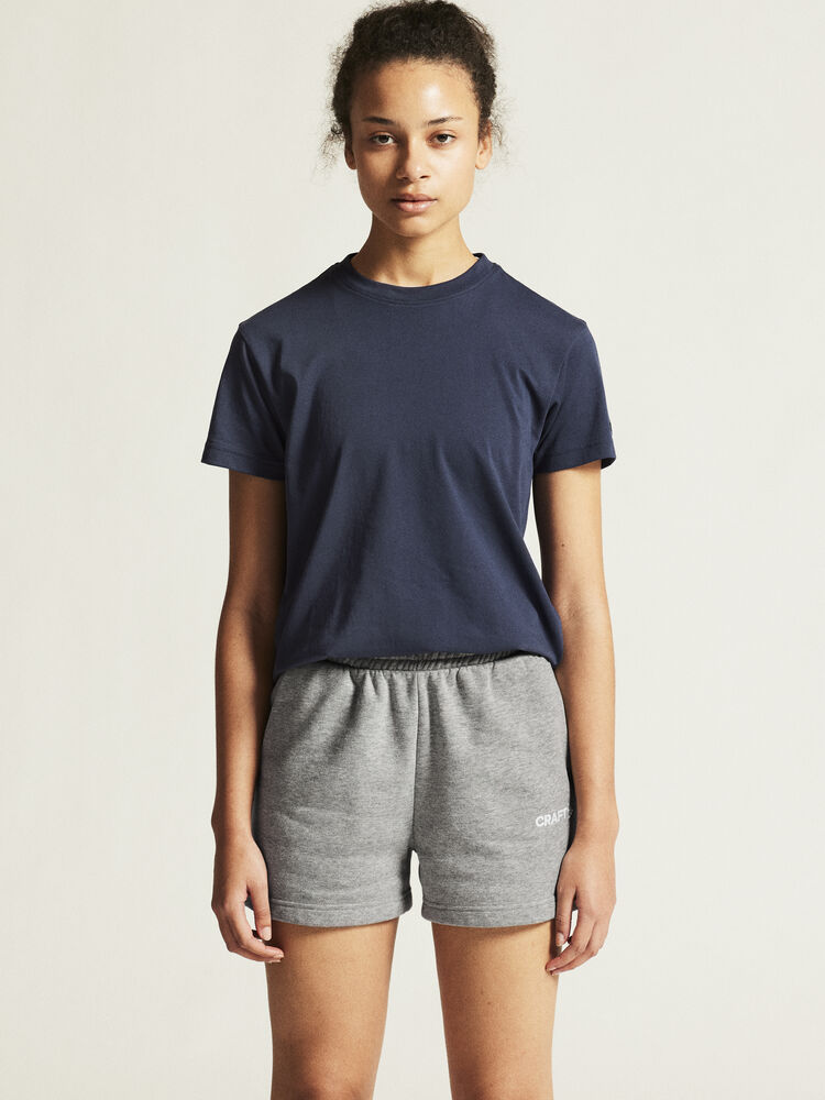 1915302-390000_Community-2-Tee-W_closeup5