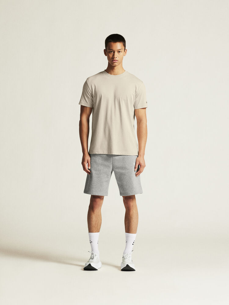 1915307-950000_Community-2-Shorts-M_closeup1