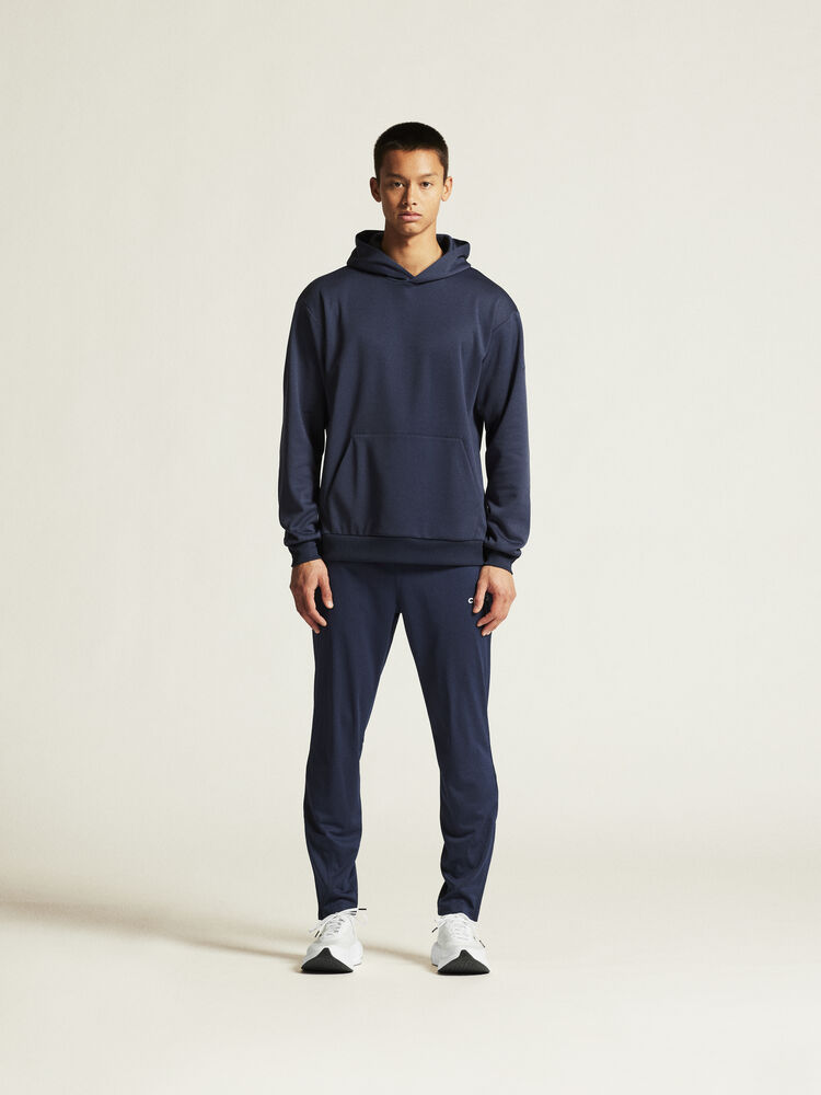1915309-390000_Community-2-Function-Hoodie-M_closeup1