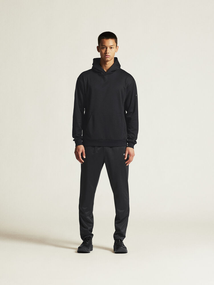 1915309-999000_Community-2-Function-Hoodie-M_closeup1