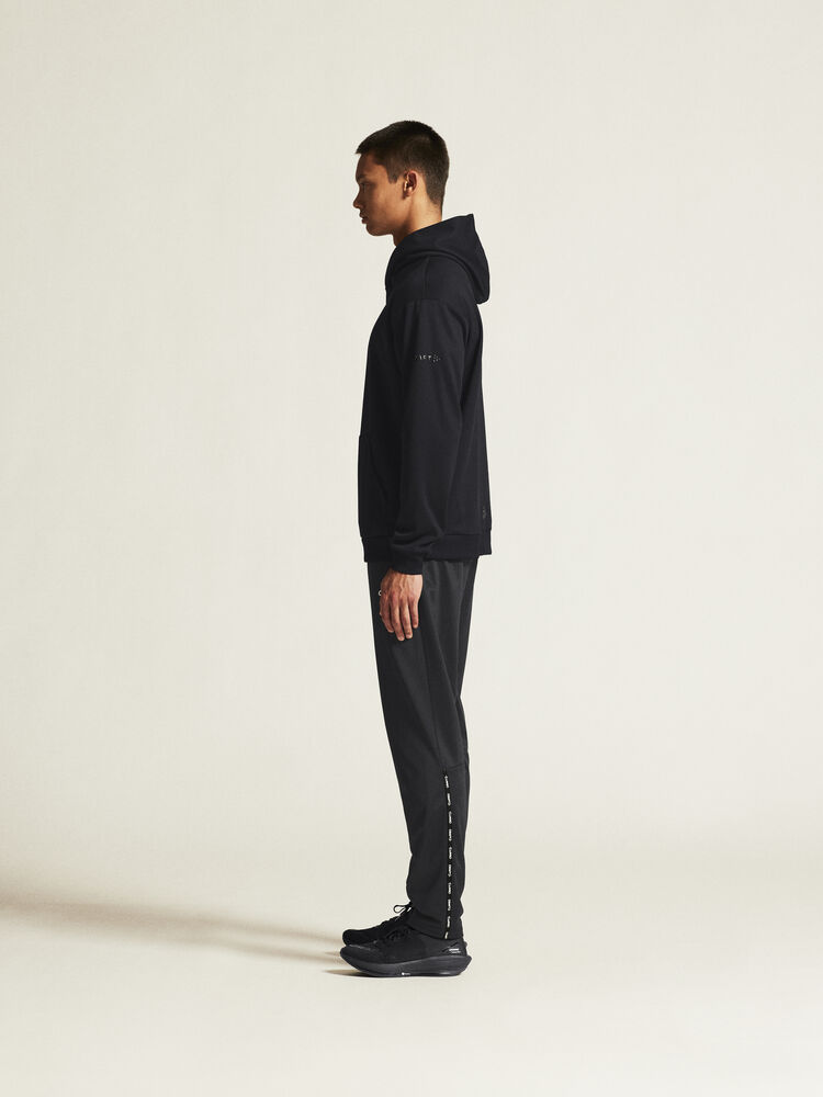 1915309-999000_Community-2-Function-Hoodie-M_closeup4