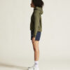 1915328-664000_Community-2-Hoodie-W_closeup4