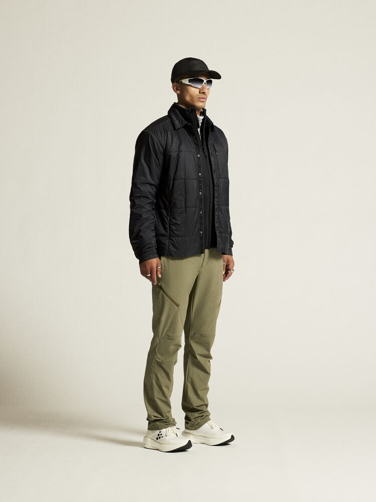 1915337-999000_ADV-Urban-Lt-Padded-Overshirt_closeup1