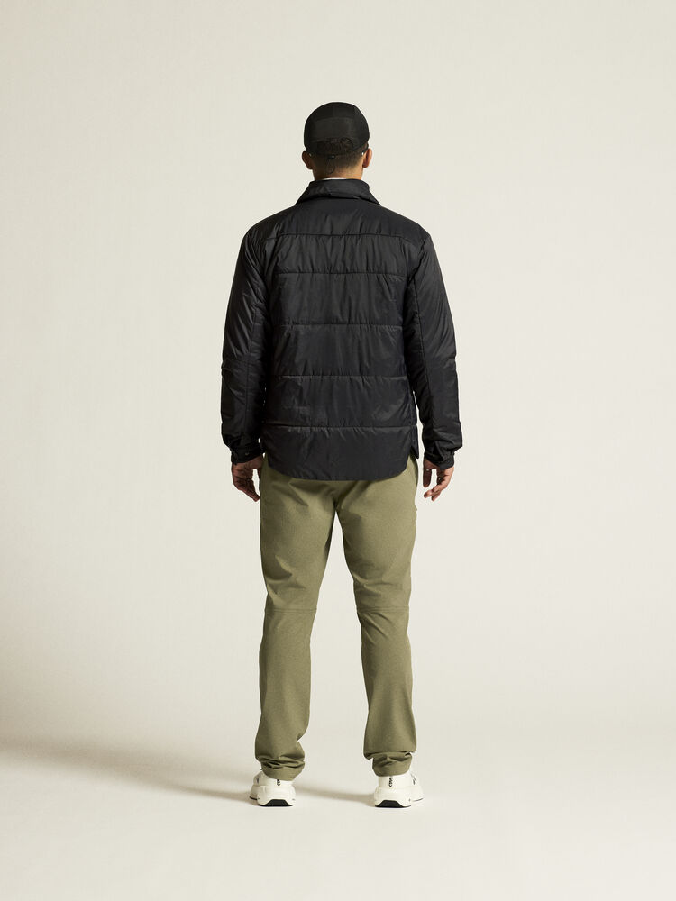 1915337-999000_ADV-Urban-Lt-Padded-Overshirt_closeup3