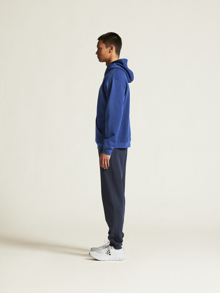 1915344-346000_Community-2-Logo-Hoodie-M_closeup4