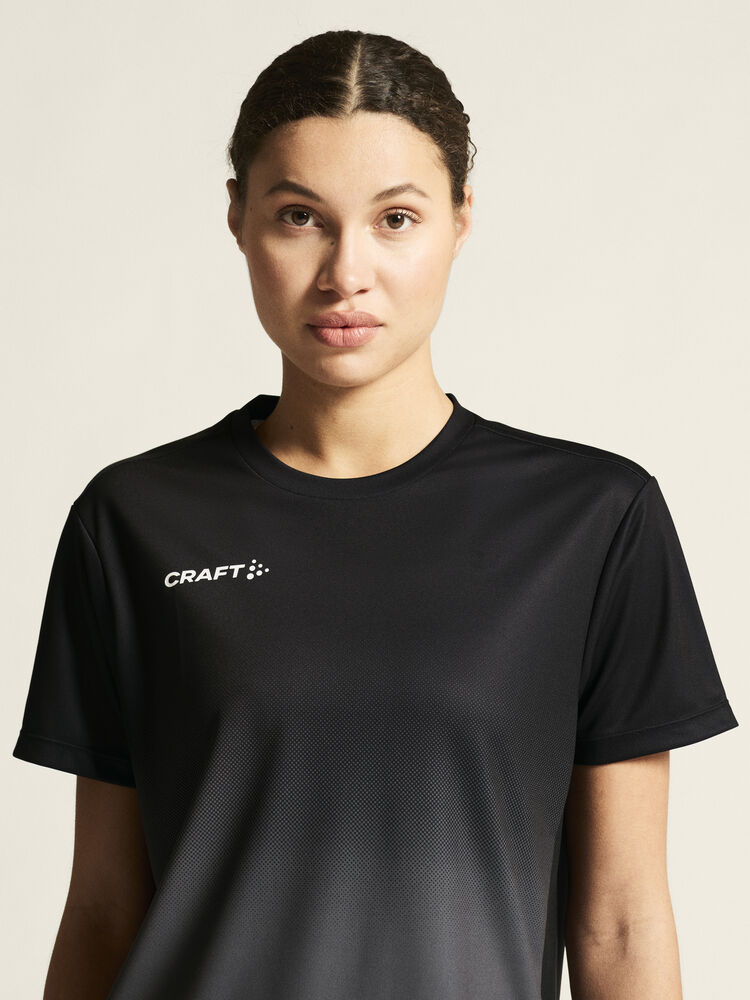 1915639-999985_Evolve-2-Structured-Graphic-Jersey-W_closeup6