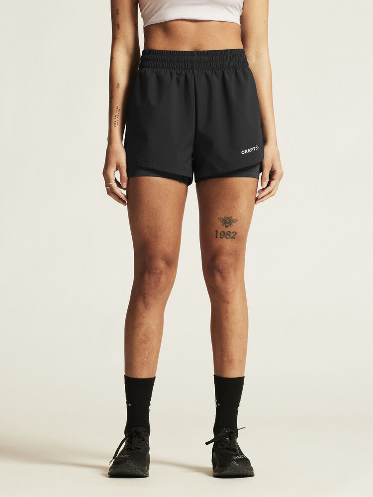 1915946-999000_ADV-Essence-2-in-1-shorts-2-W_closeup4