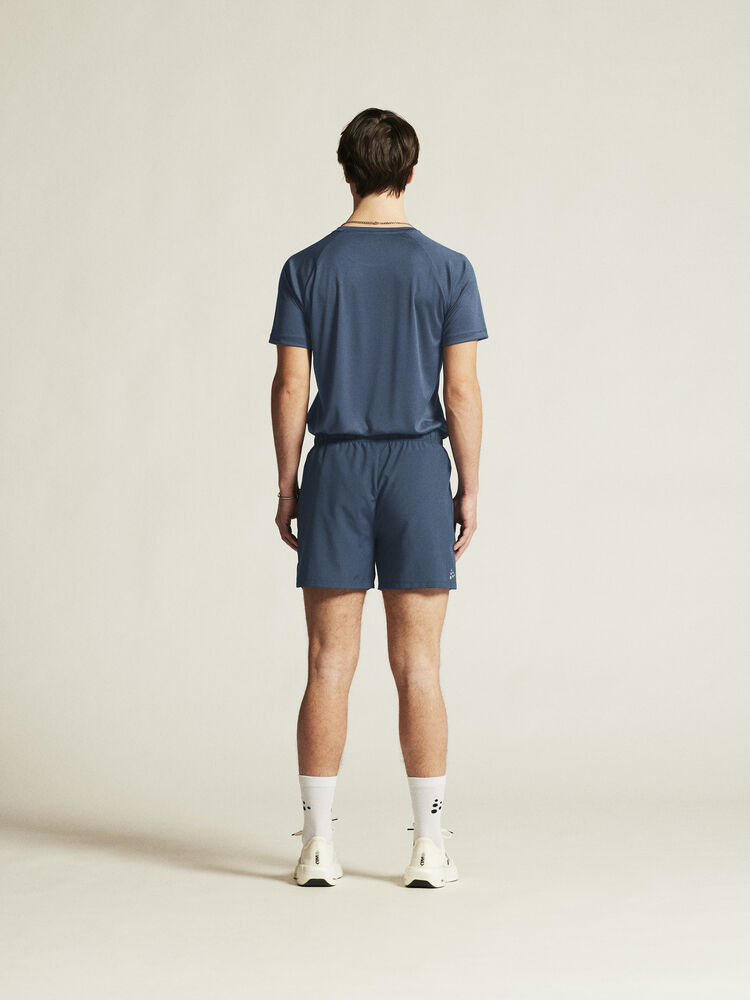 1915948-328000_CORE-Essence-Shorts-2-M_closeup3