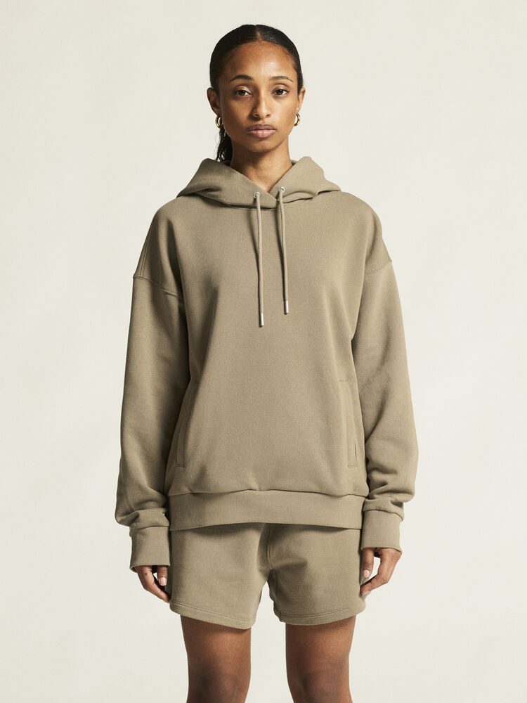 1916299-240000_Frequent-Hoodie-W_closeup4