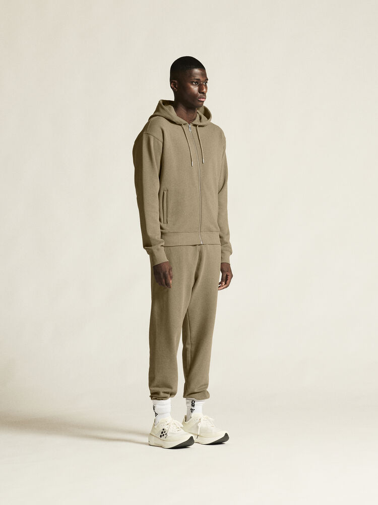 1916306-240000_Frequent-FZ-Hoodie-M_closeup1