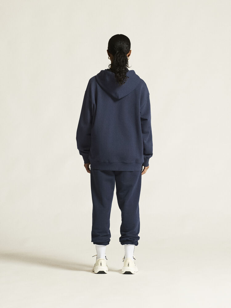 1916307-396000_Frequent-FZ-Hoodie-W_closeup3