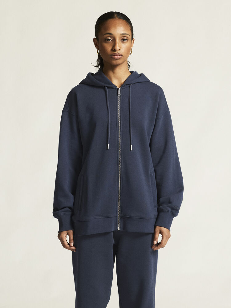 1916307-396000_Frequent-FZ-Hoodie-W_closeup4