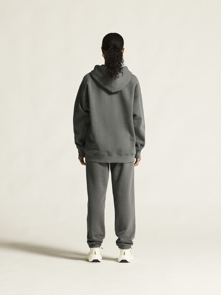 1916307-970000_Frequent-FZ-Hoodie-W_closeup3