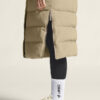 1916376-240000_Urban-Long-Padded-Coat-W_closeup5