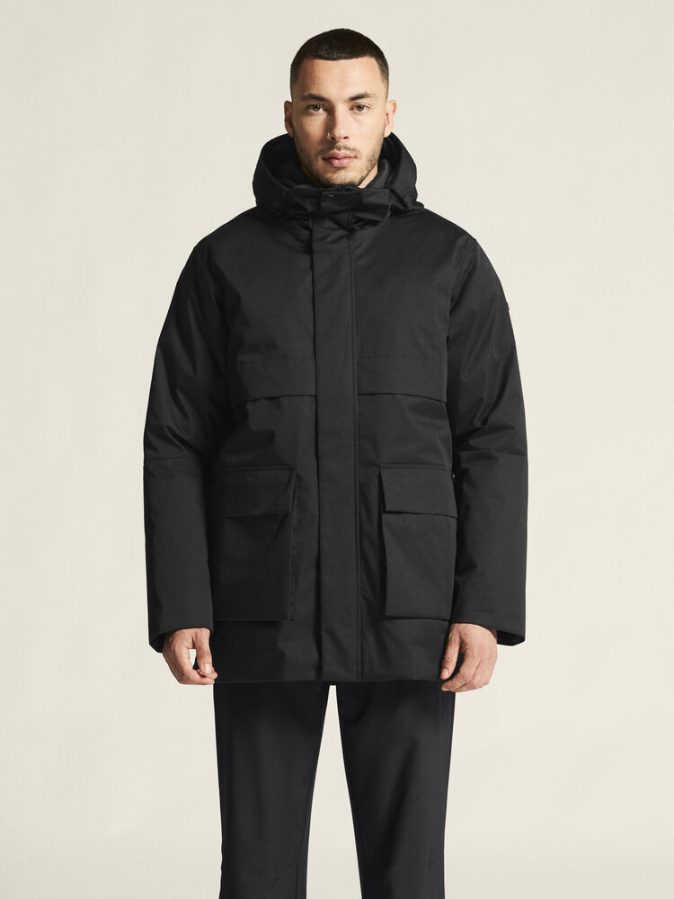 1916377-999000_Urban-Padded-Parka-M_closeup4