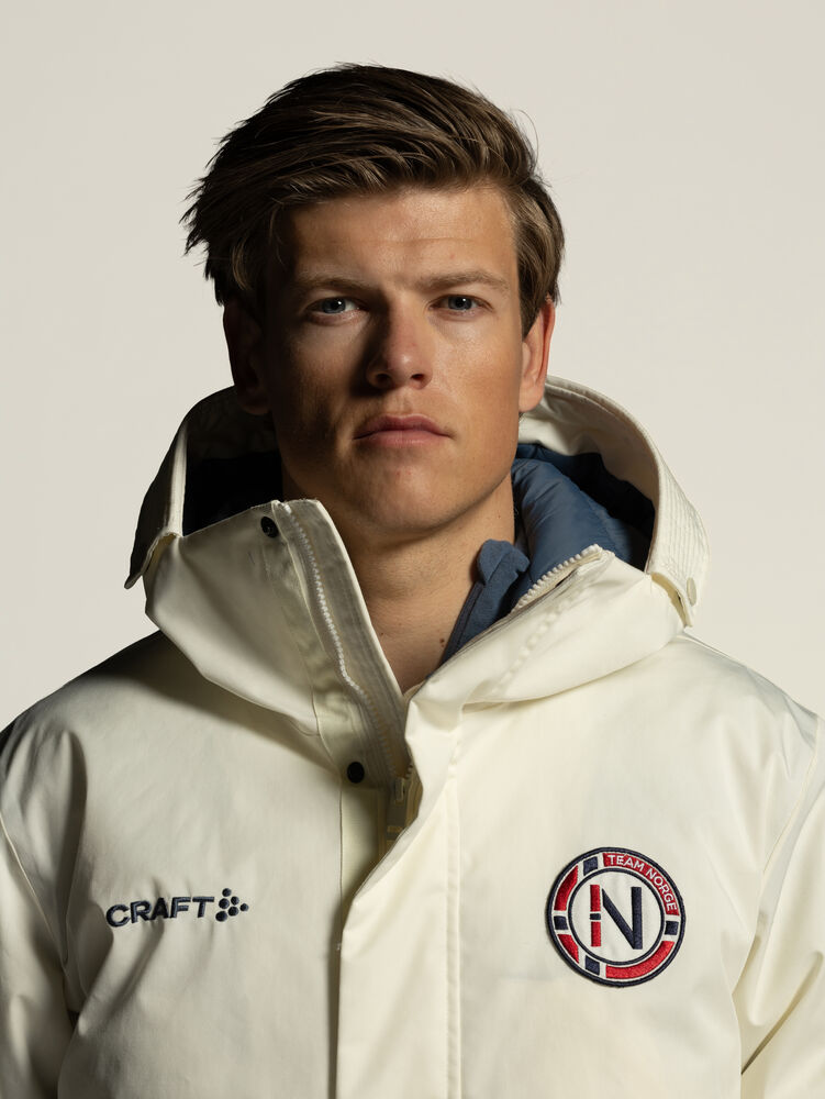 1916831-905777_OL-Norway-Padded-Parka-M_Closeup5