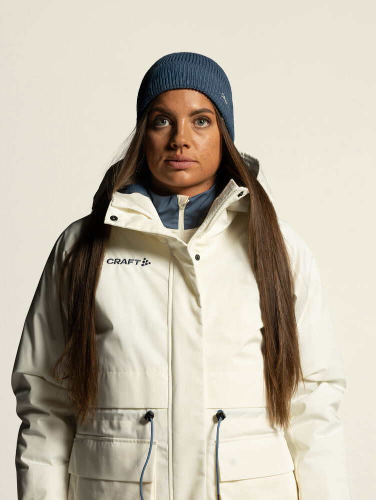 1916836-396000_OL-Norway-High-Beanie_Closeup1