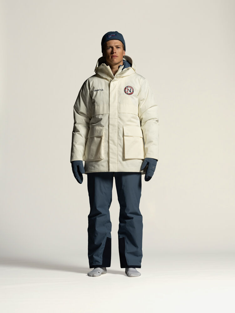 1916836-396396_OL-Norway-High-Beanie_Closeup4