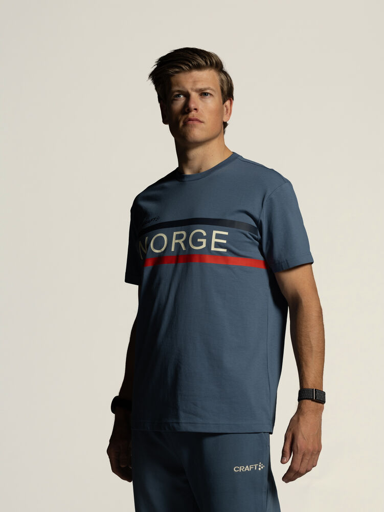 1916841-376000_OL-Norway-Community-2.0-Tee-M_Closeup2