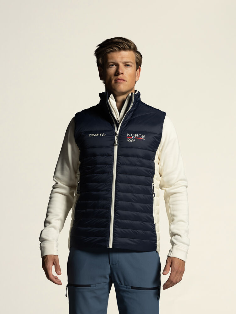 1916847-396396_OL-Norway-Light-Down-Vest-M_Closeup3