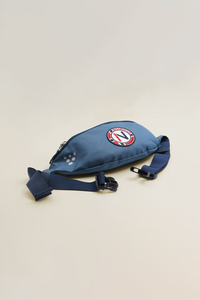 1916862-376777_OL-Norway-Bum-Bag_Right