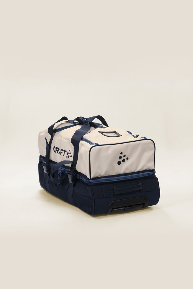 1916864-396777_OL-Norway-Gear-Bag_Closeup3