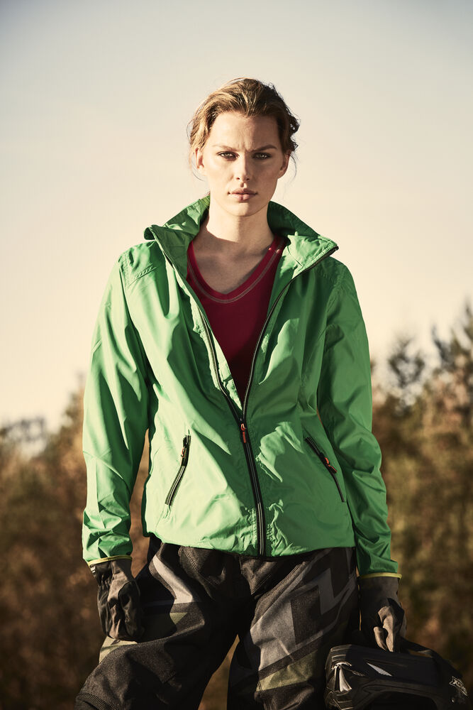 Headway Windbreaker
