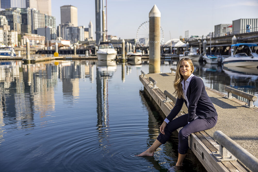 355425_IMss23_OakvilleCardigan_2