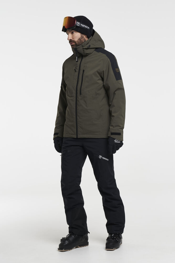 465017086-680_core_mpc_jkt_m_Front