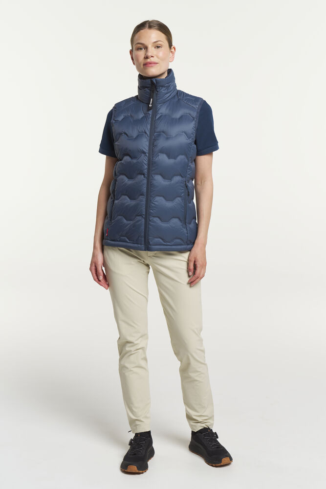 465018083-964_txlite_shibui_down_vest_w_fullbody_21