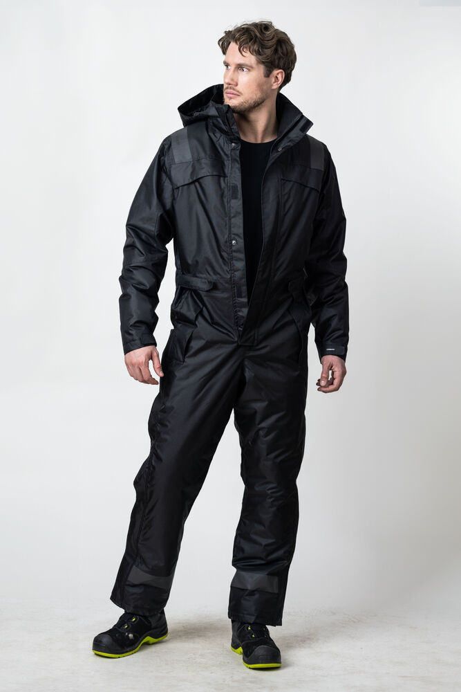 65433436-9900_4334Vinteroverall_ModelPictureFront