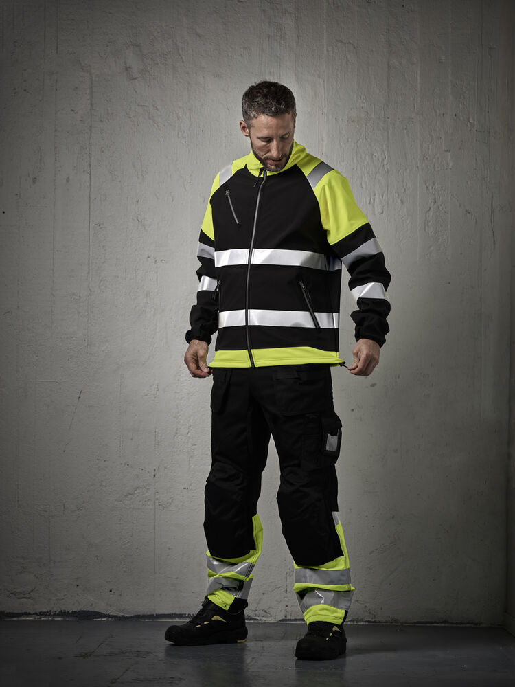 65512555_Softshell-Jacket-Hi-Vis_65213419_Craftsman-Trousers-Core-Stretch-Hi-Vis__2_Jobman