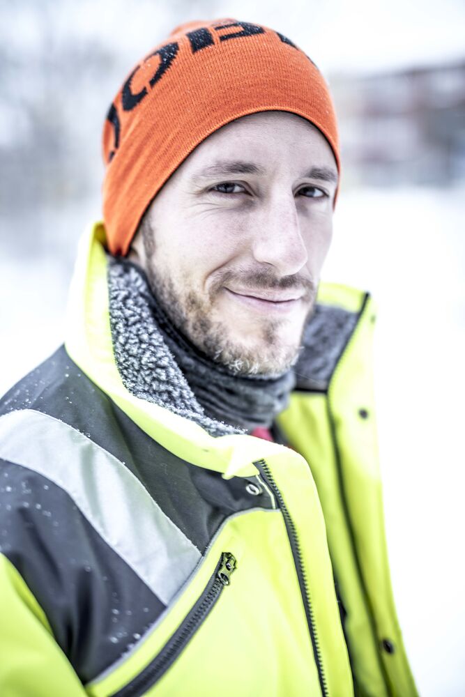 65839383_Beanie_65134607_Vinterjacka-Star_HighVis-winter_2017